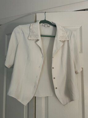 Simple Retro Apphia Lace Shirt